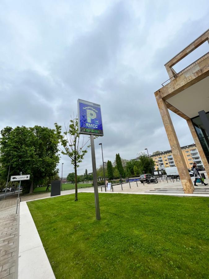 Raum2Go - No1 Modernes Ruhiges 2-Schlafzimmer Apartment City & Park Βιζμπάντεν Εξωτερικό φωτογραφία